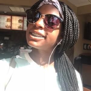 Meet your Posher, Jennipher